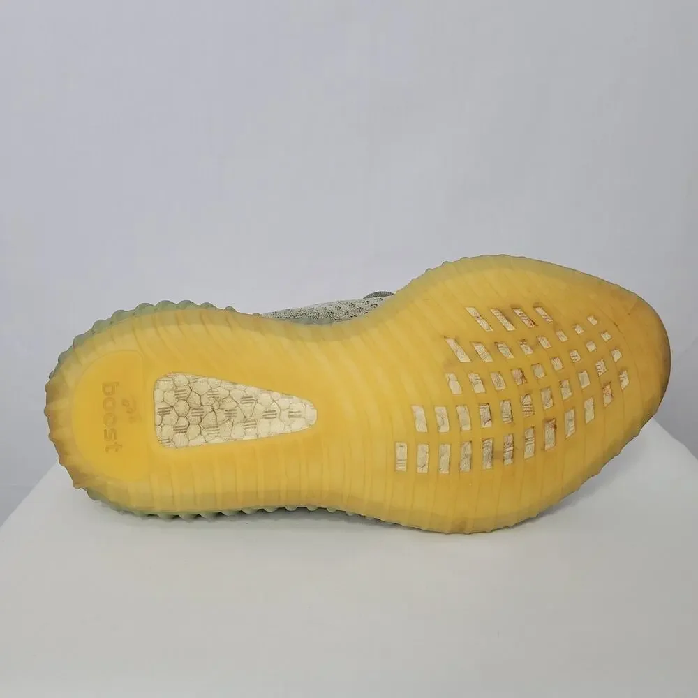 Adidas Yeezy Boost 350 V2 Sneakers men's size 8 Desert Sage FX9035